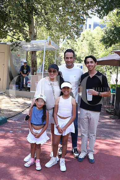 Sandy Carvajal, Javier Arroyo, Santiago de la Torre, Ines Arroyo y Sara Arroyo 0