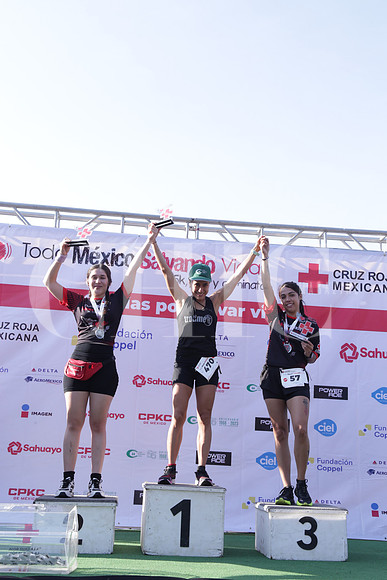 Alma Cecila Villarreal, Cecila Garza y Viridiana Flores3