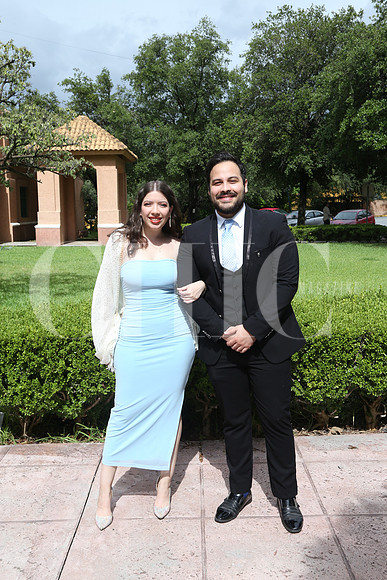 Catalina Garibay y Adrián Esquivel 0