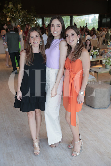 Catalina Wise, Daniela Cantu y Paulina Wise 1