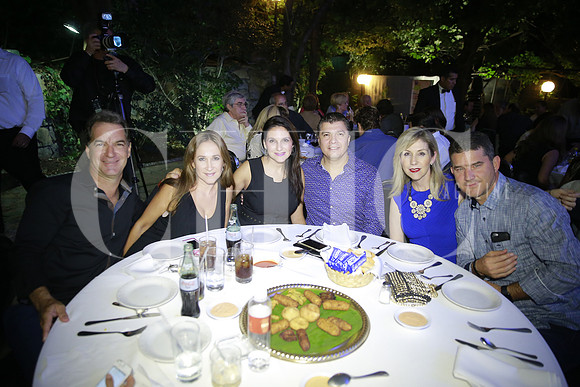 Javier Salas, Diana Villarreal, Laura Ramos de Vazquez, Sergio Vazquez, Ana Cecilia Ibarra de Guerra y Andrés Guerra (3)