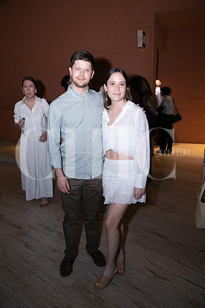 Iñigo Ayala y Jesica Mendirichaga 0