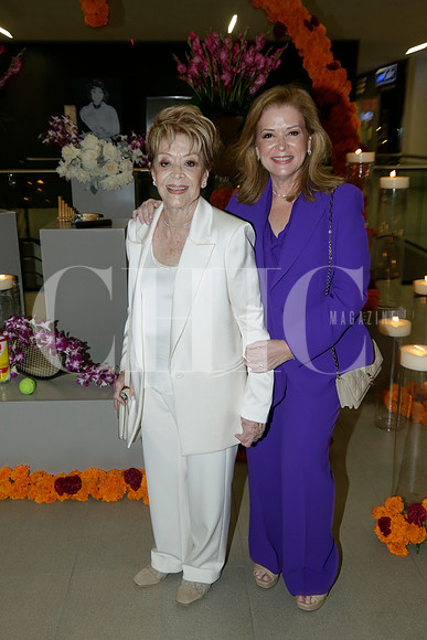 Yvonne Aguirre y Claudia de Marcos (2)