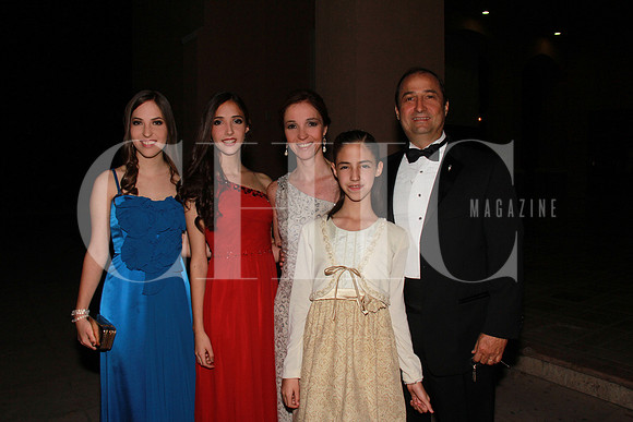Catalina Palazuelos, Isabel Palazuelos, Elsa Garza de Palazuelos, Fernando Palazuelos y María Palazuelos