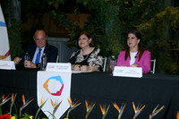 Javier Navarro, María Cristina González Parás y Martha Herrera