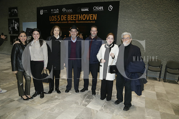 Melissa Segura, Ximana Chapa, Paulina González, Ricardo Marcos, Ricardo Marcos, Rosario Guajardo de Gallegos y Jorge Gallegos (2)