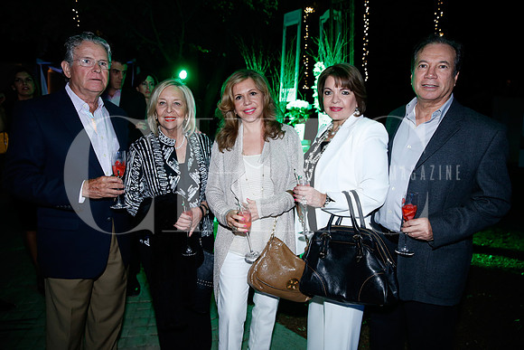 Jaime Zavala, Adriana de Zavala, Hilda Benavides, Mireya Garza y Luis Villarreal