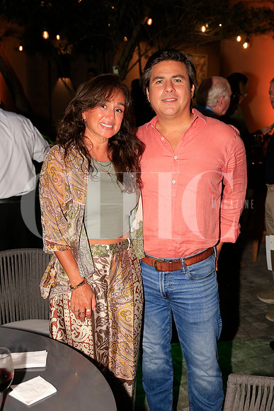 Emilia Lopez Portillo y Carlos Romero 2