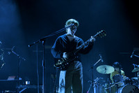 Wave to earth 13