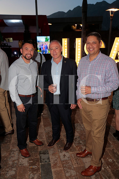 Steve Veloz, Manuel Padia y Boby García 3