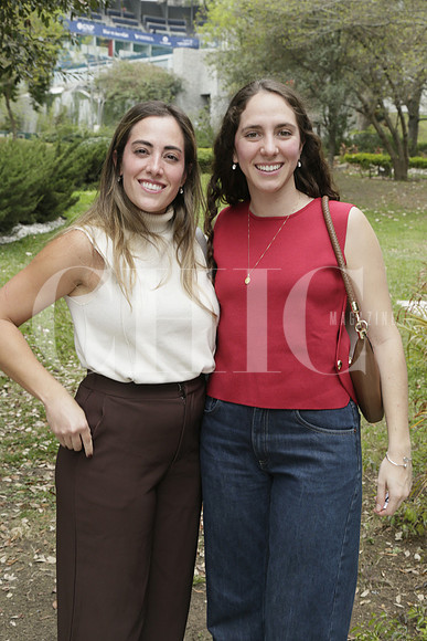 Mariana Vargas y Claudia Salinas