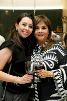 Andrea Vidal y Martha de Vidal