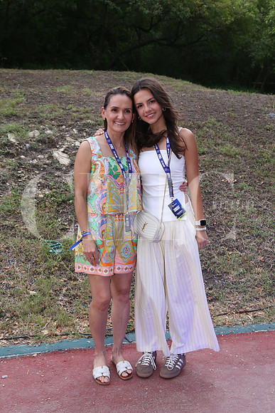 Verónica Barron y Loreta Castellano 1