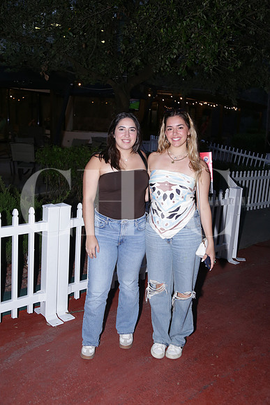 Roberta Potes y Raquel Potes 0