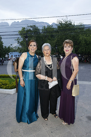 Gloria Cantú de Tejo, Cristina de Del Bosque y María Elena de Gutiérrez