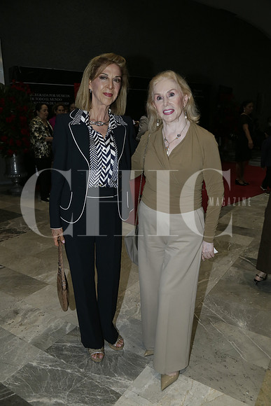 Mina Villarreal de Gustafson y Lucila Araico (3)