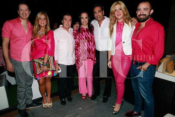 César Aristóteles, Paola Altamirano, Horacio Sáenz, Vero Marcos, Alejandro Castañeda, Katie Elizalde y Abraham García