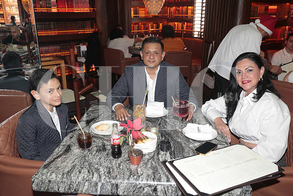 Marcelo Patraca, Wilson Patraca y Yadira Guerrero 2