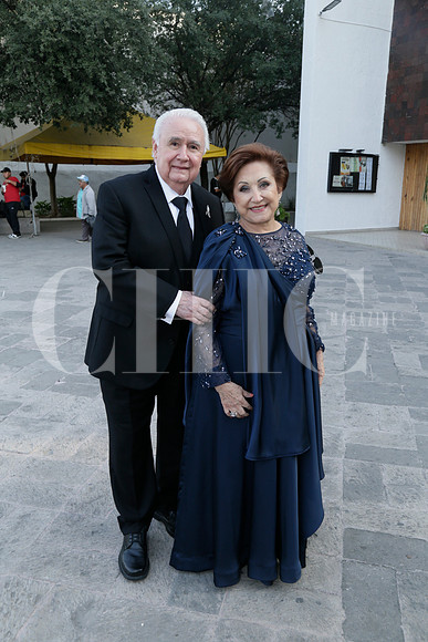 Manuel Chapa y Gloria Ayala de Chapa (2)