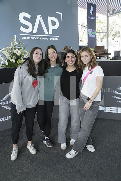 Miranda Kalife, Paloma Lozano, Natalia Letayff y Ana Caren Faz