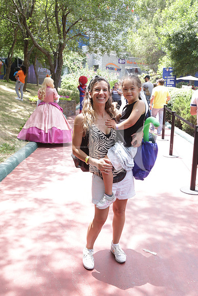 Maria Paz y Jacinta Campuzano 1