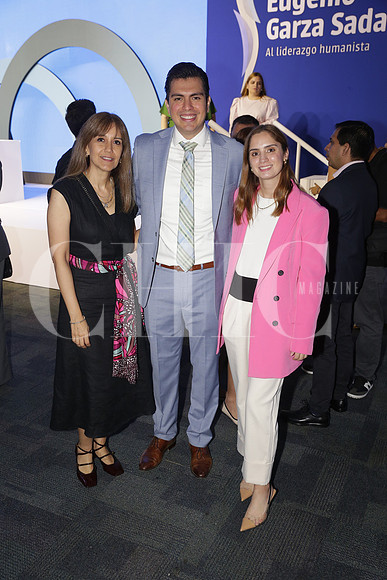 Karla Giordano, Daniel Merlo y Veronica Weigend 2