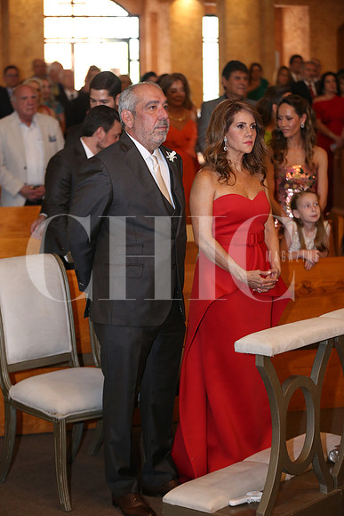 Genaro Cueva y Gabriela de los Santos ( Papás Novio)0