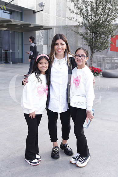 Valentina Murillo, Jaquelin Altamirano e Ivana Treviño0