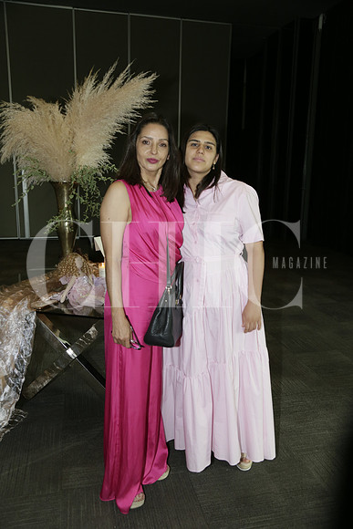 Katia Dávila y Emma Torres Dávila (3)