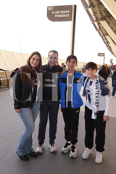 Aide Elizondo, Alejandro Acevedo, Carlos Chapa y Alex Acevedo 1