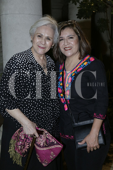 Lupita de Ordaz y Paty Morán