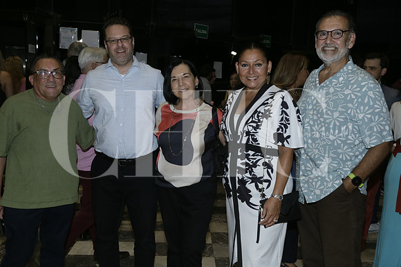 Armando González, Ricardo Marcos, Cristina Flores, Leticia Ponce y Arturo Moctezuma
