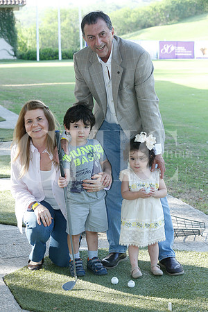 Ivonne Coindreau de Katimi, Eva Elizondo Katimi, Joche Katimi y Nico Elizondo Katimi
