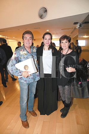 Horacio Sáenz, Aleida Ortega e Irma Reyes de Sáenz