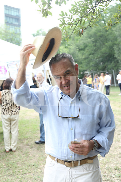 Gregorio Canales 0