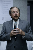 Adrián Lozano (5)