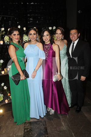 Melani Guarneros, Gabriela Barrios, Andrea Ortiz, Cindy Garza y Marco Hernandez