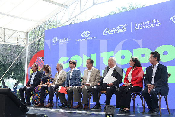 Jorge García Segovia, Mar Prian, Jaime Camara, Santos Guzmán, José Borda, Jaime Yesaki, María Fernanda Salinas y Jorge Morales0