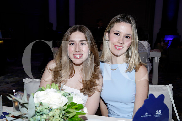 Ana Paula Benavides y Milena Garza