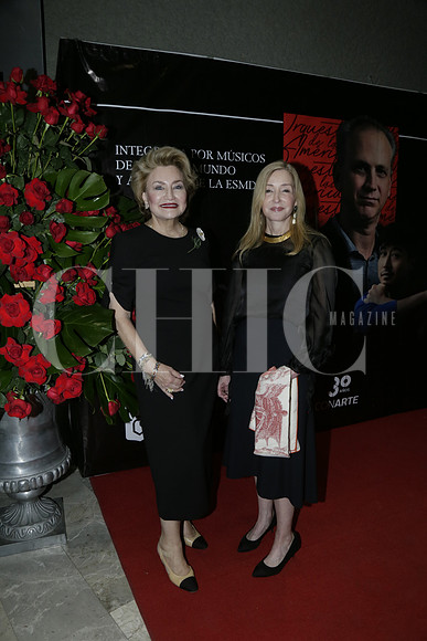 Hilda Ochoa y Bárbara Herrera (3)