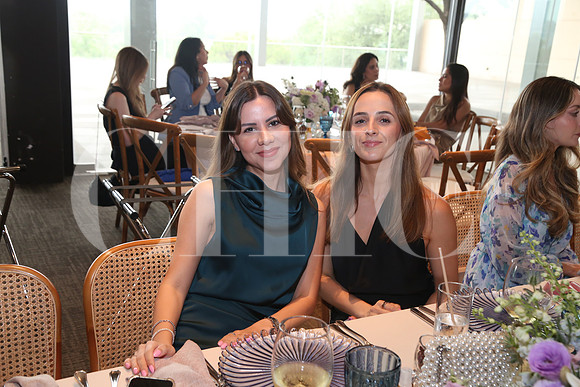 Gabriela Ramírez y Daniela Sánchez 0