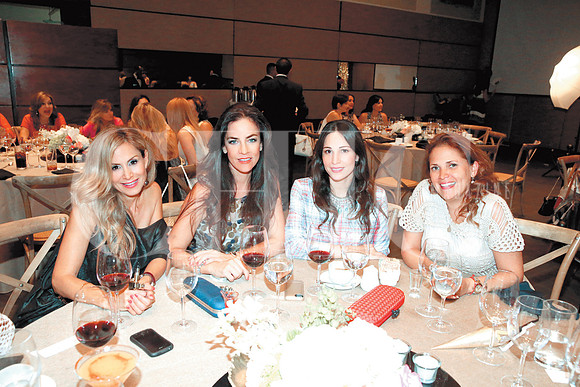 Medelain de Jaime, Itziar de Morales, Barbara Owar  y Olivia Rangel