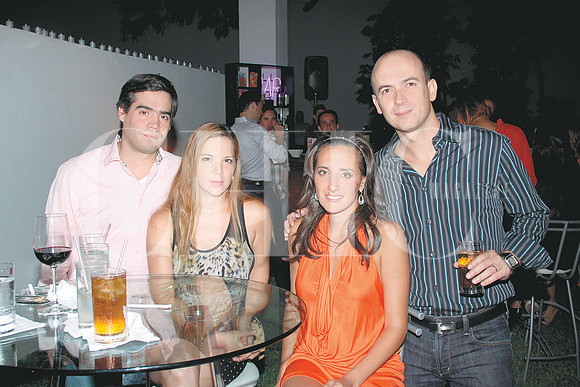 Adrián Díaz, Balbina Elizondo, Martha García de Cueva y Andrés Cueva