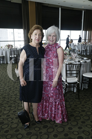 Blanca Flores de Zavela y Magaly Garza (2)