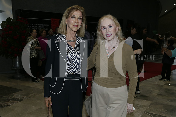 Mina Villarreal de Gustafson y Lucila Araico