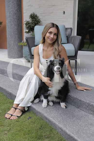 Valeria Capacete 14
