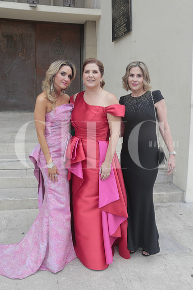 Ana Gonzalez, Rosella Gonzalez y Belinda Kawas 2