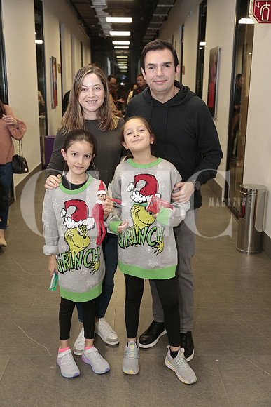 Adriana Garza, Ricardo Romero, Camila Romero y Maria Paula Romero 2