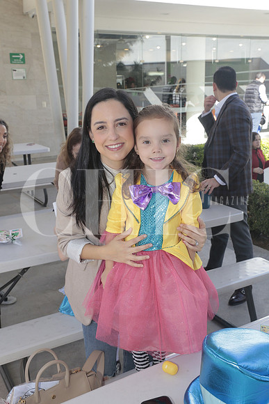 Marifer Salinas y Cordelia Menchaca 2