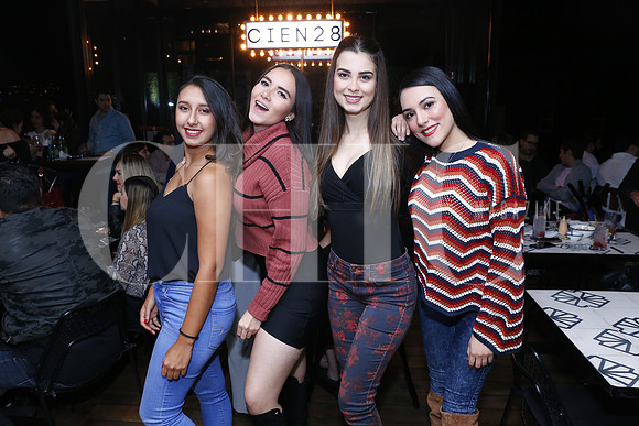 Isabel Mendiola, Sofia Lozano, Yelitza Galarza y Priscila Porras (8)